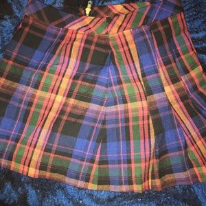 Plaid Pleated Mini Skirt -